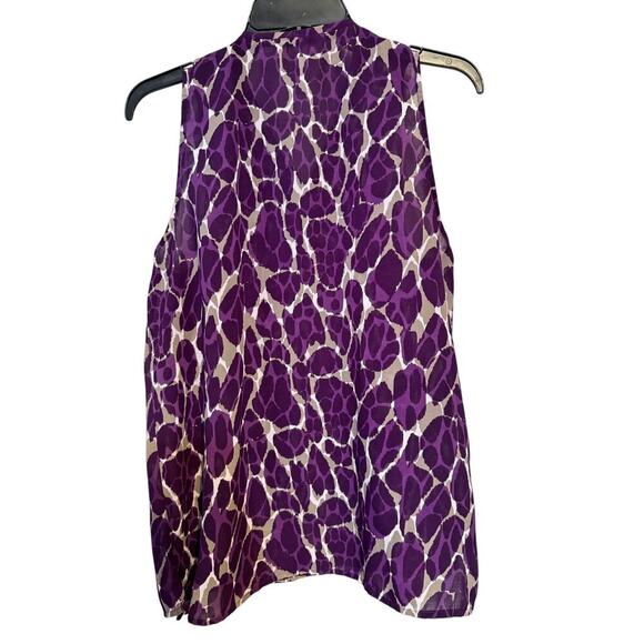 Banana Republic sleeveless women’s medium shirt. - Picture 4 of 4